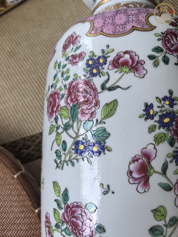 古玩陶瓷粉彩瓶真品鑒賞圖