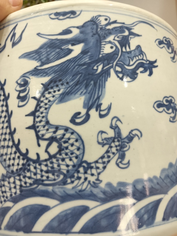 古玩陶瓷青花雙龍戲珠直筒爐拍賣，當前價格6888元