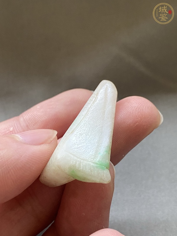 古玩玉器翡翠雕“瓜果墜”真品鑒賞圖