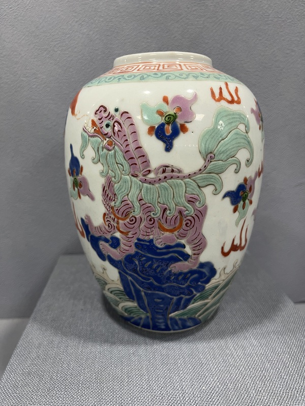 古玩陶瓷粉彩瑞獸紋罐拍賣，當前價格6500元