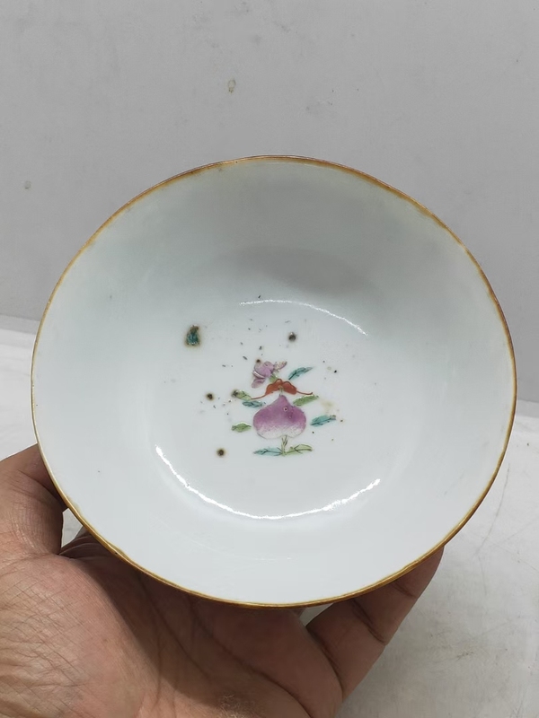 古玩陶瓷花卉紋粉彩碗拍賣，當(dāng)前價格4200元