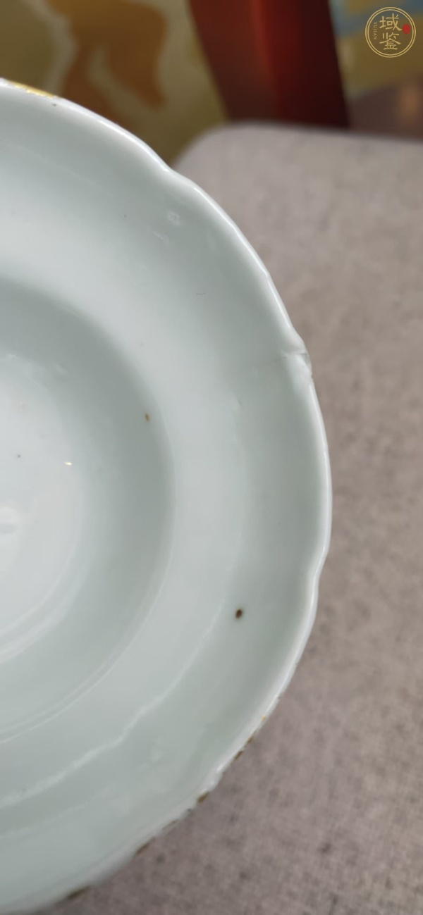 古玩陶瓷花卉紋杯真品鑒賞圖