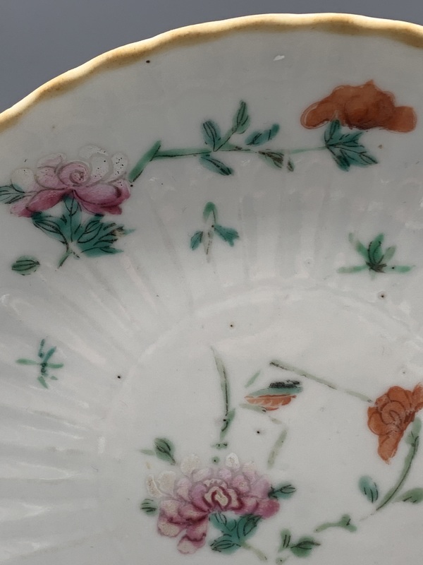 古玩陶瓷清同治粉彩飛黃騰達菊瓣盤拍賣，當前價格1683元