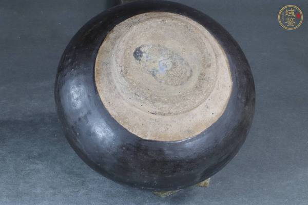 古玩陶瓷褐釉罐真品鑒賞圖