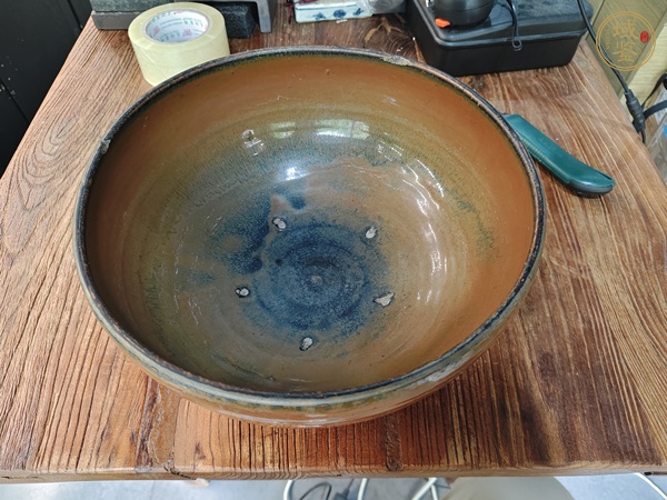 古玩陶瓷窯變黑釉凈手碗真品鑒賞圖