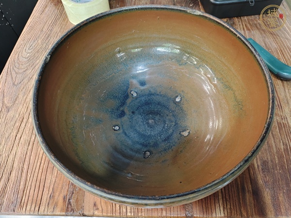 古玩陶瓷窯變黑釉凈手碗真品鑒賞圖