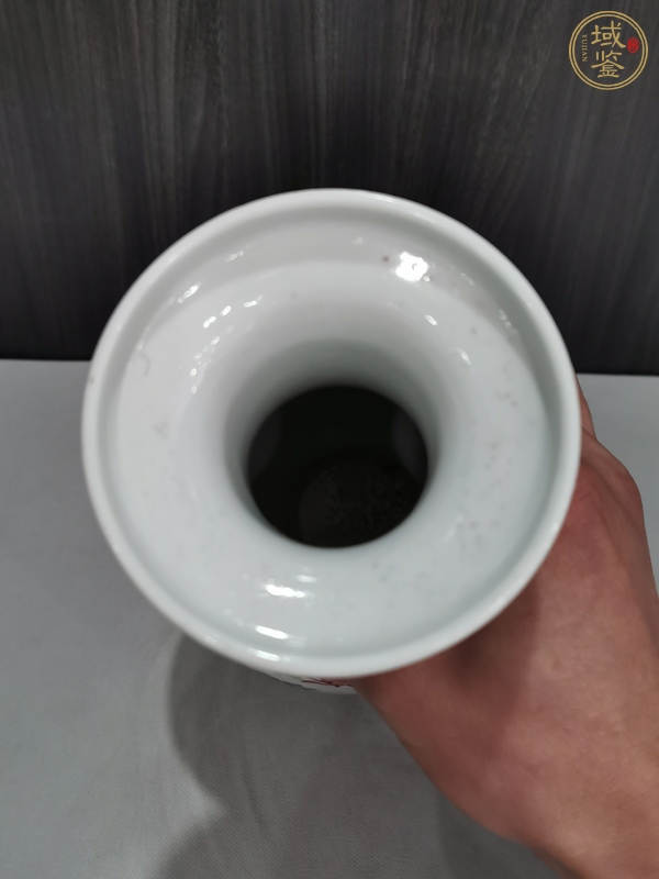 古玩陶瓷花卉紋盤口瓶真品鑒賞圖