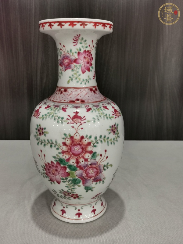 古玩陶瓷花卉紋盤口瓶真品鑒賞圖