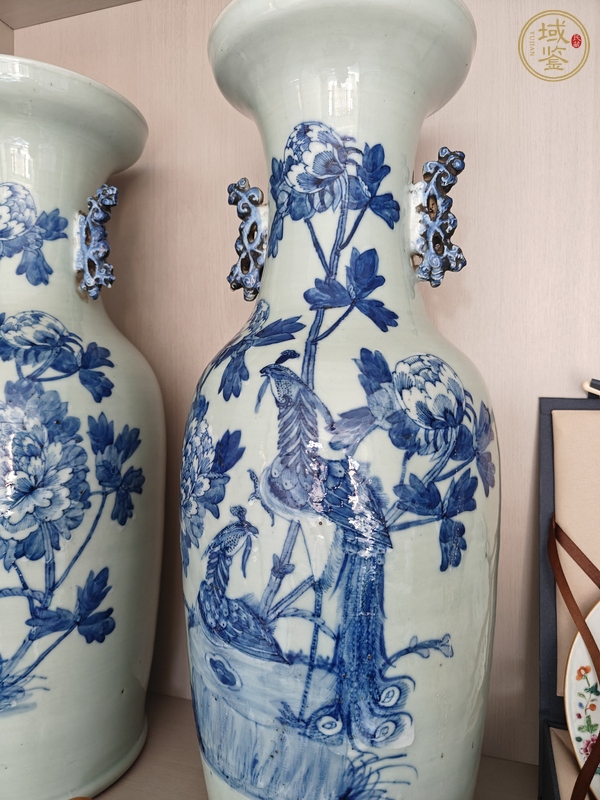 古玩陶瓷鳳凰牡丹青花瓶 真品鑒賞圖