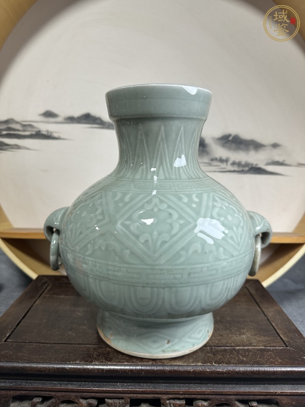 古玩陶瓷青釉刻花漢壺尊真品鑒賞圖