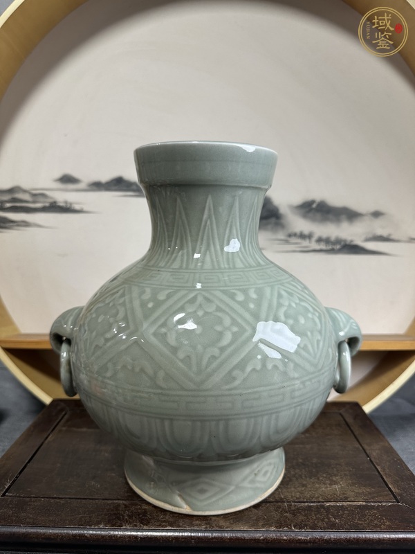 古玩陶瓷青釉刻花漢壺尊真品鑒賞圖