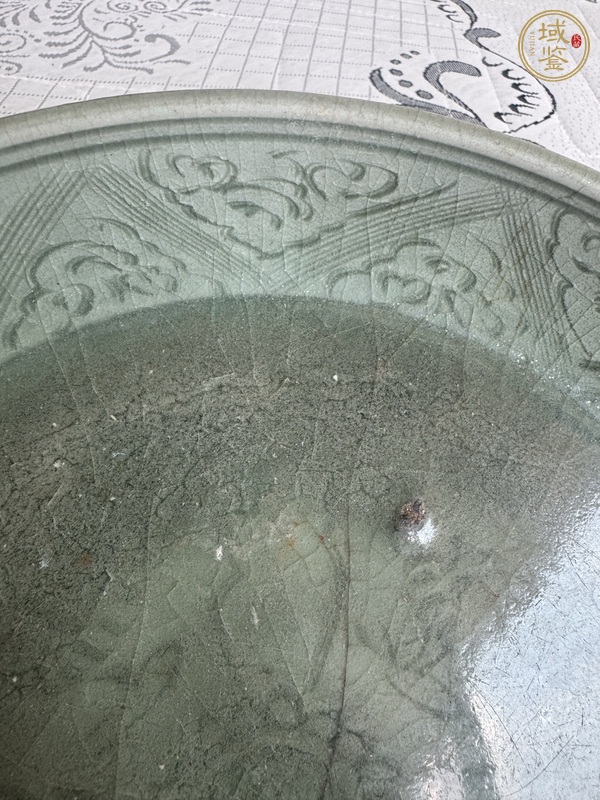 古玩陶瓷龍泉窯盤真品鑒賞圖