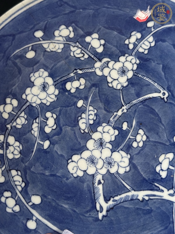 古玩陶瓷青花留白冰梅紋盤真品鑒賞圖