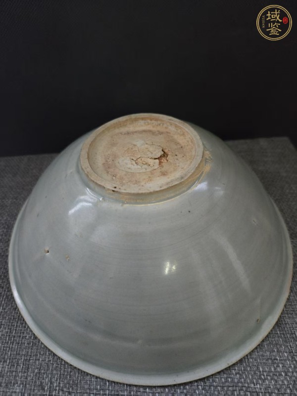 古玩陶瓷青白釉刻花斗笠碗真品鑒賞圖