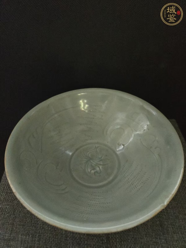 古玩陶瓷青白釉刻花斗笠碗真品鑒賞圖