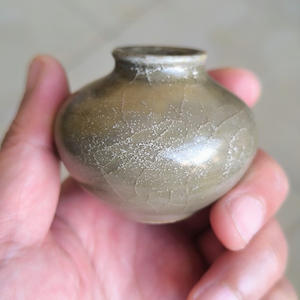 古玩陶瓷龍泉青瓷水盂拍賣，當前價格1800元
