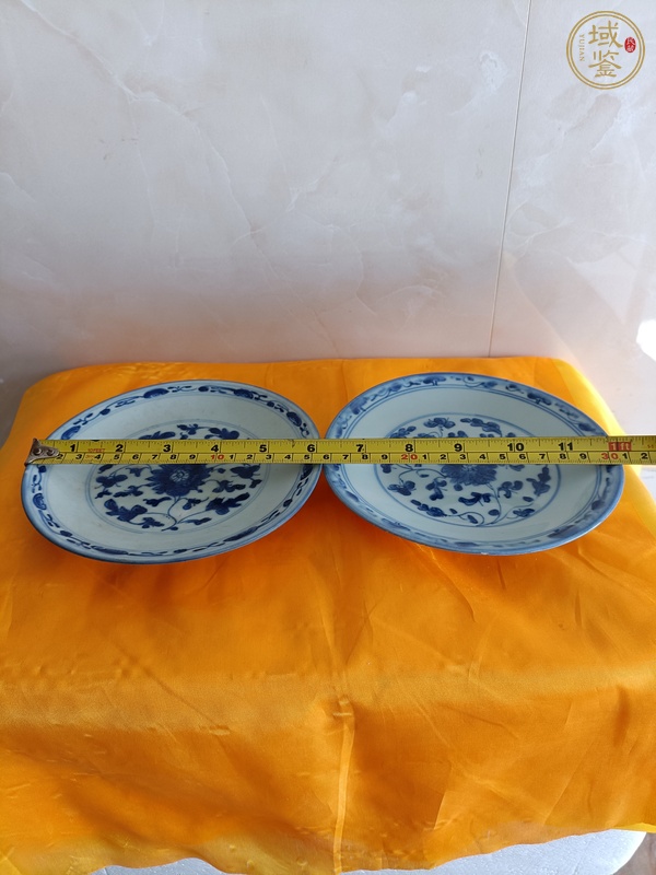古玩陶瓷乾隆青花纏枝花卉盤真品鑒賞圖