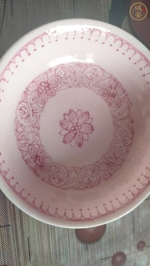 古玩陶瓷胭脂彩小盤真品鑒賞圖