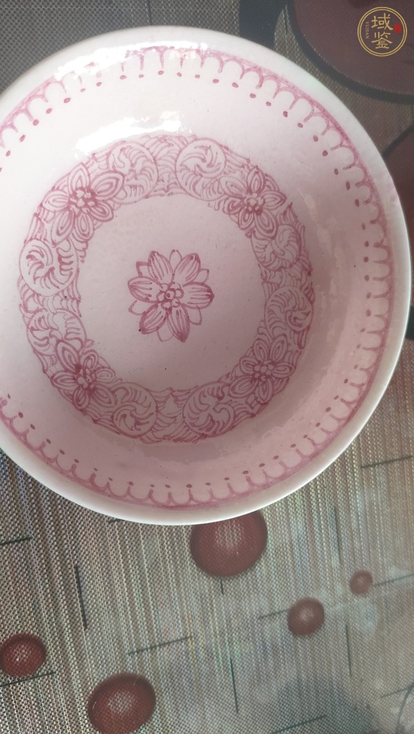 古玩陶瓷胭脂彩小盤真品鑒賞圖