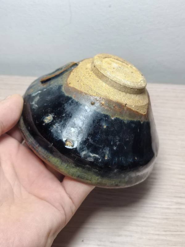 古玩陶瓷南宋建窯烏金釉束口盞拍賣(mài)，當(dāng)前價(jià)格298元