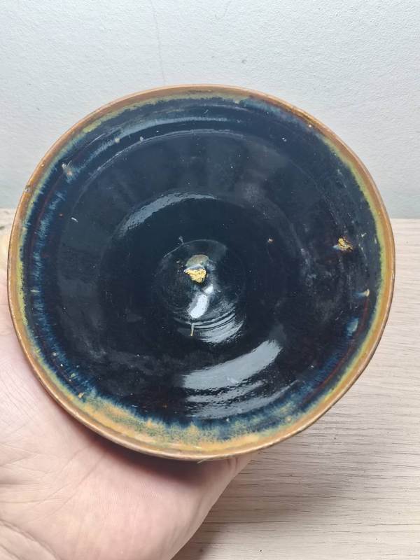 古玩陶瓷南宋建窯烏金釉束口盞拍賣(mài)，當(dāng)前價(jià)格298元