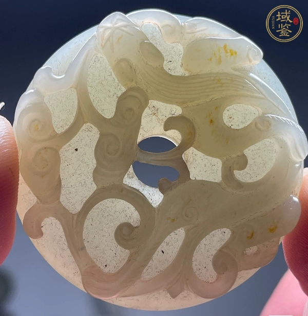 古玩玉器和田玉雕“螭龍紋璧”真品鑒賞圖