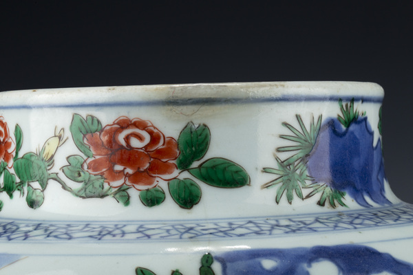 古玩陶瓷清康熙·青花五彩蟾宮折桂圖將軍蓋罐拍賣，當前價格25992元