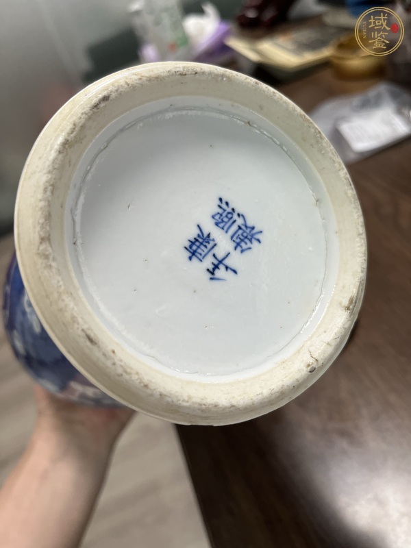 古玩陶瓷清晚期冰梅蓋罐真品鑒賞圖