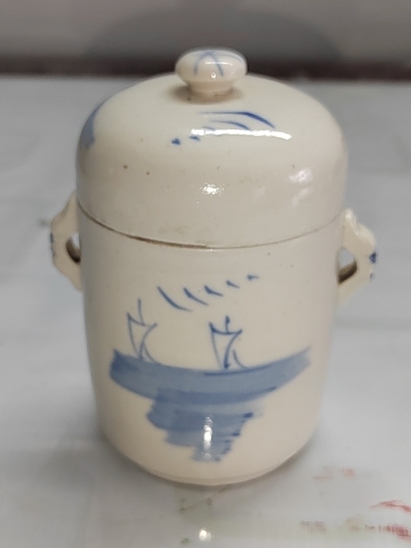 古玩陶瓷青花蓋盅拍賣，當(dāng)前價格400元