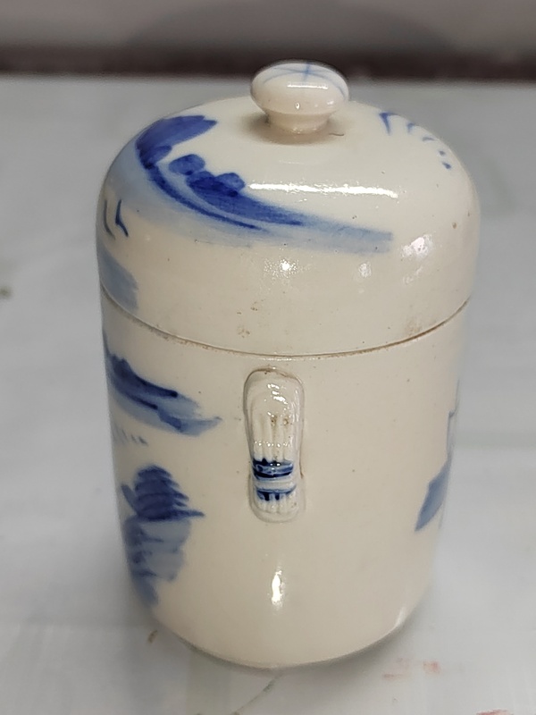 古玩陶瓷青花蓋盅拍賣，當(dāng)前價格400元