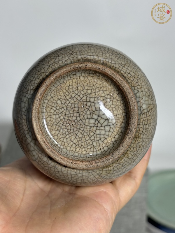 古玩陶瓷哥釉瓶真品鑒賞圖