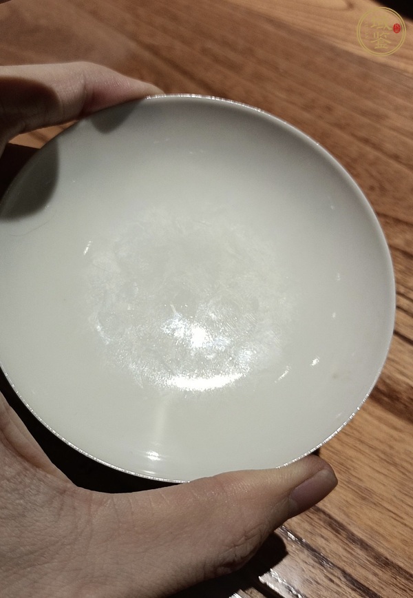 古玩陶瓷粉彩海棠春燕紋蓋真品鑒賞圖