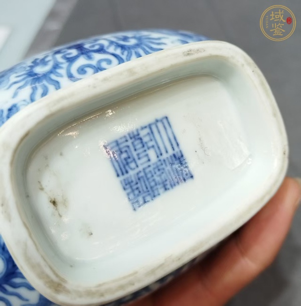 古玩陶瓷青花雙龍捧壽綬帶葫蘆瓶真品鑒賞圖