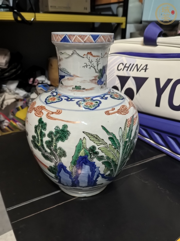 古玩陶瓷五彩瓶真品鑒賞圖