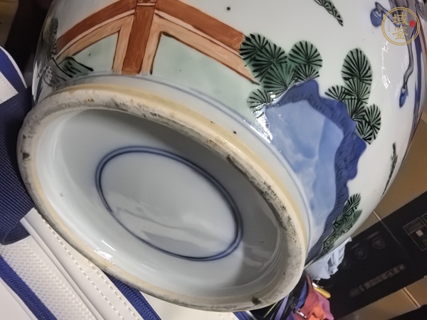 古玩陶瓷五彩瓶真品鑒賞圖