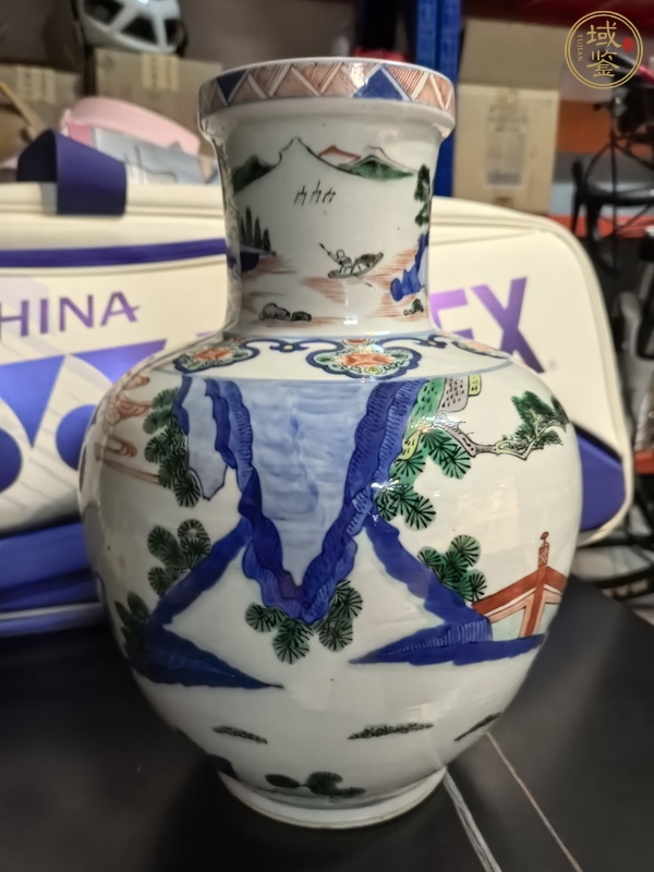 古玩陶瓷五彩瓶真品鑒賞圖