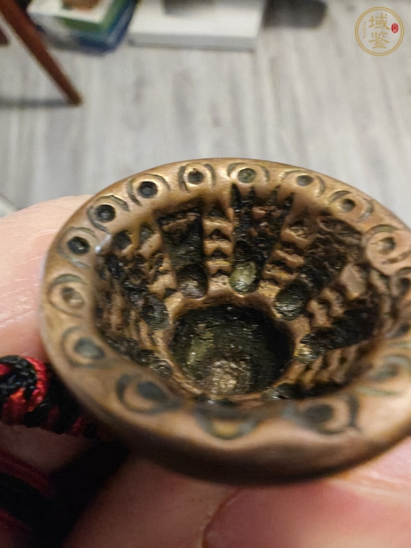 古玩銅器擦模真品鑒賞圖