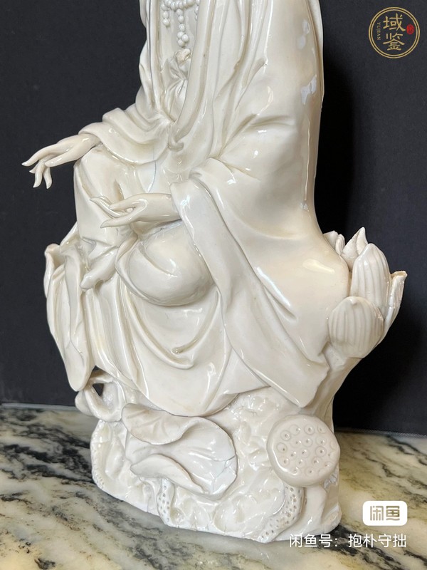 古玩陶瓷德化窯觀音塑像真品鑒賞圖