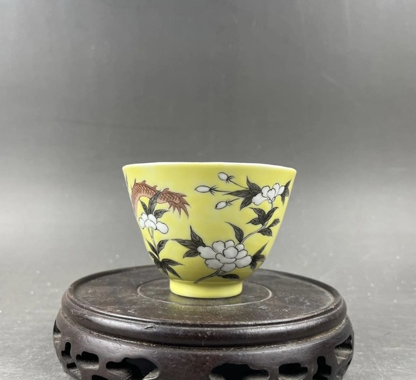 古玩陶瓷大雅齋風(fēng)格仰鐘杯拍賣(mài),當(dāng)前價(jià)格1300元