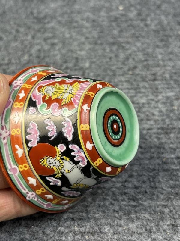 古玩陶瓷粉彩人物杯拍賣，當(dāng)前價(jià)格4588元