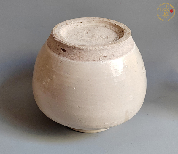 古玩陶瓷白釉罐真品鑒賞圖