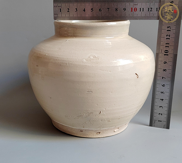 古玩陶瓷白釉罐真品鑒賞圖