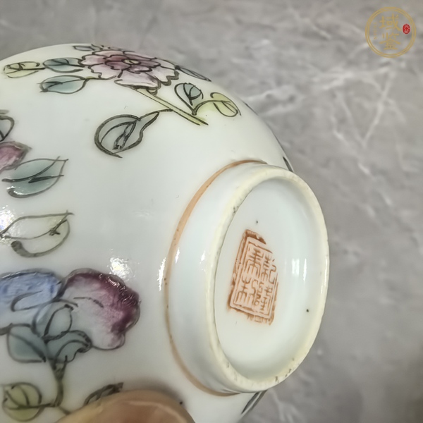 古玩陶瓷粉彩杯真品鑒賞圖