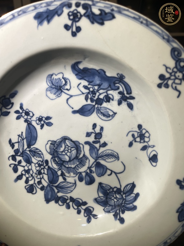 古玩陶瓷青花折枝花卉紋盤真品鑒賞圖