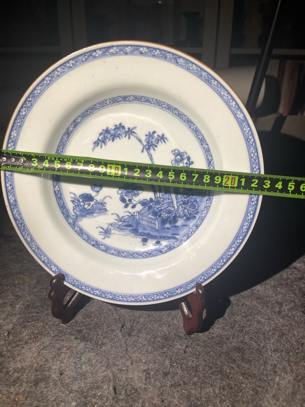 古玩陶瓷乾隆青花花卉紋折腰盤拍賣，當前價格900元