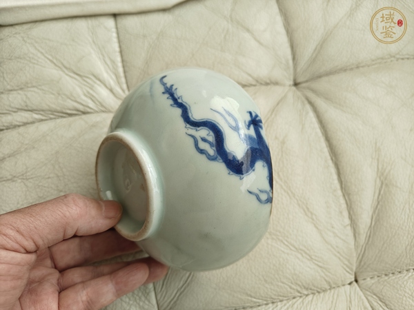 古玩陶瓷龍紋青花碗真品鑒賞圖