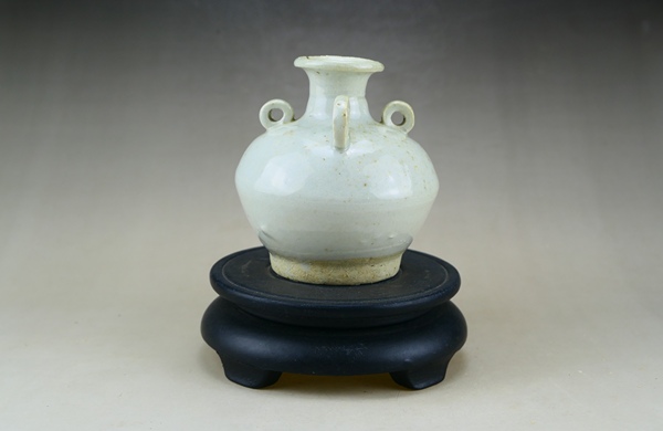 古玩陶瓷明晚期.青白釉三系執壺拍賣，當前價格33元