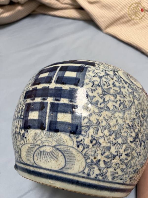 古玩陶瓷青花喜字罐真品鑒賞圖