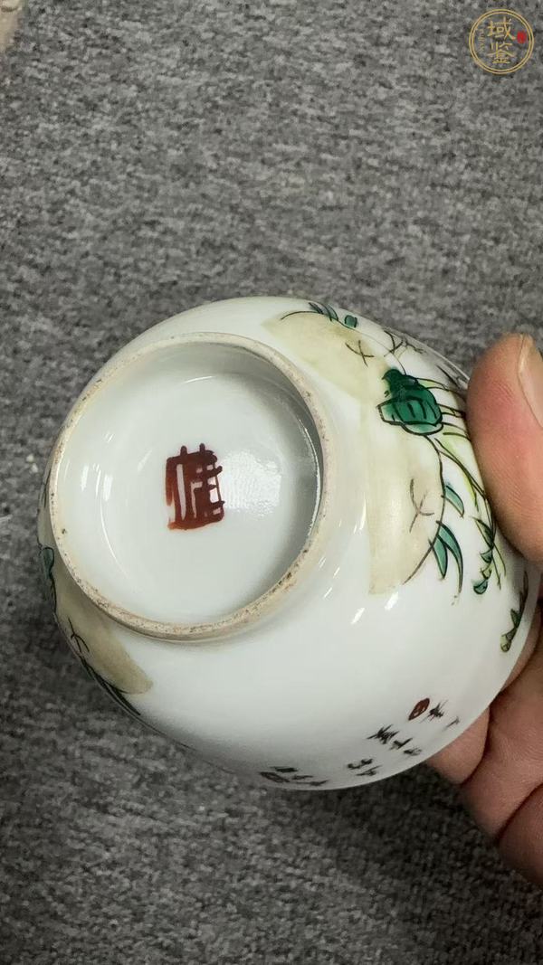 古玩陶瓷晚清粉彩茶碗真品鑒賞圖