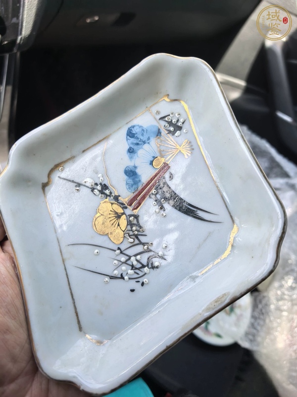 古玩陶瓷倭角盤真品鑒賞圖